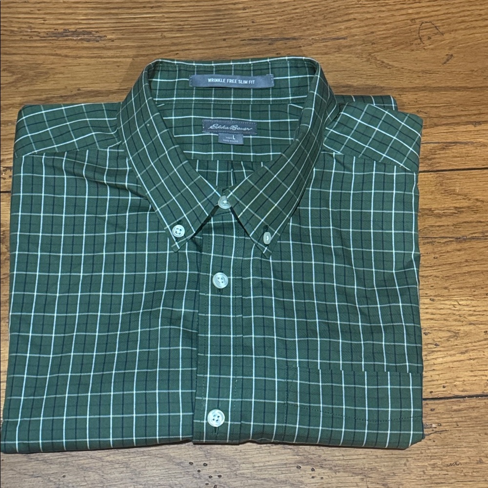 Eddie Bauer Forest Green Checkered Button-down Shirt, wrinkle free, size large